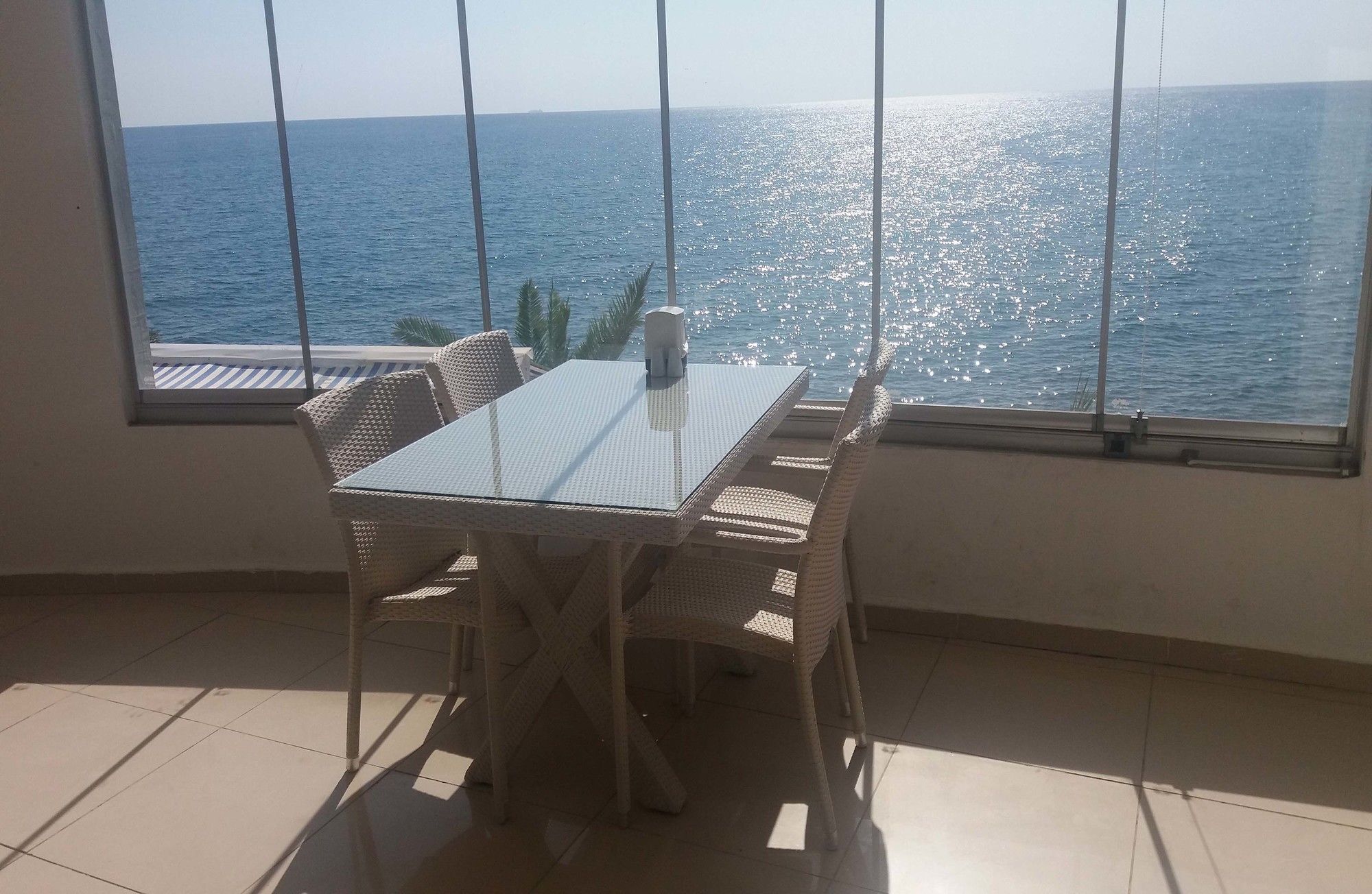 Tepe Beach Hotel Kizkalesi Exteriör bild